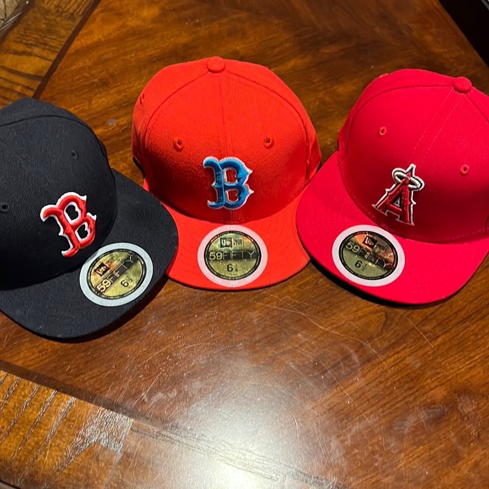 Boys Atlanta and Boston hats sizes 6 1/2 and 6 3/8
